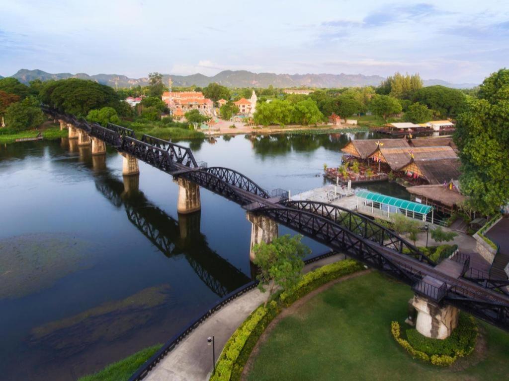 Ruen Maihom Riverside Cottage Kanchanaburi Ngoại thất bức ảnh