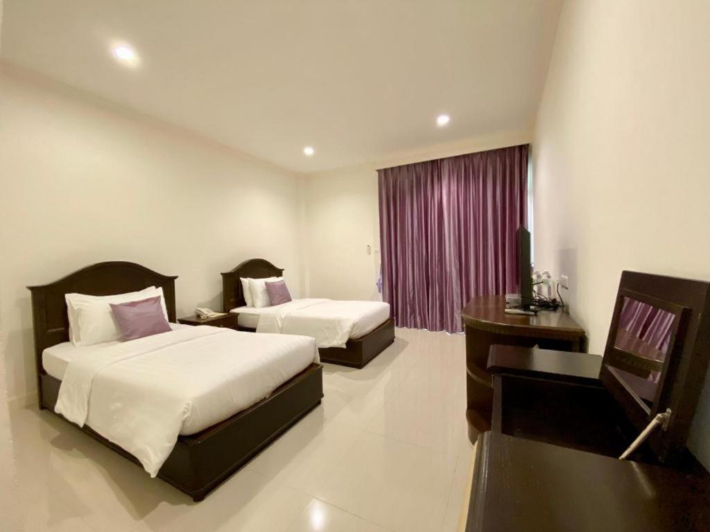 Ruen Maihom Riverside Cottage Kanchanaburi Ngoại thất bức ảnh