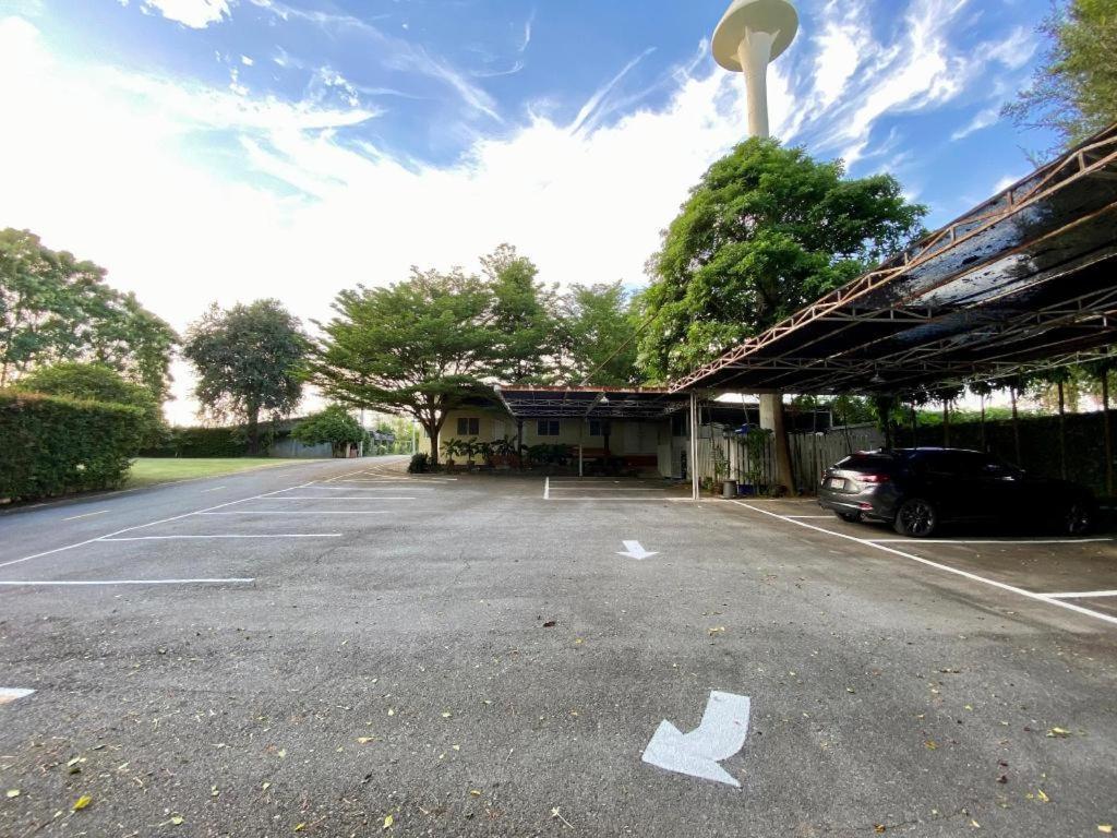 Ruen Maihom Riverside Cottage Kanchanaburi Ngoại thất bức ảnh