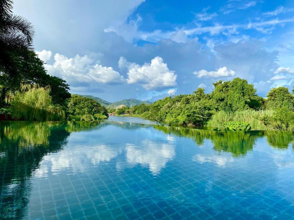 Ruen Maihom Riverside Cottage Kanchanaburi Ngoại thất bức ảnh